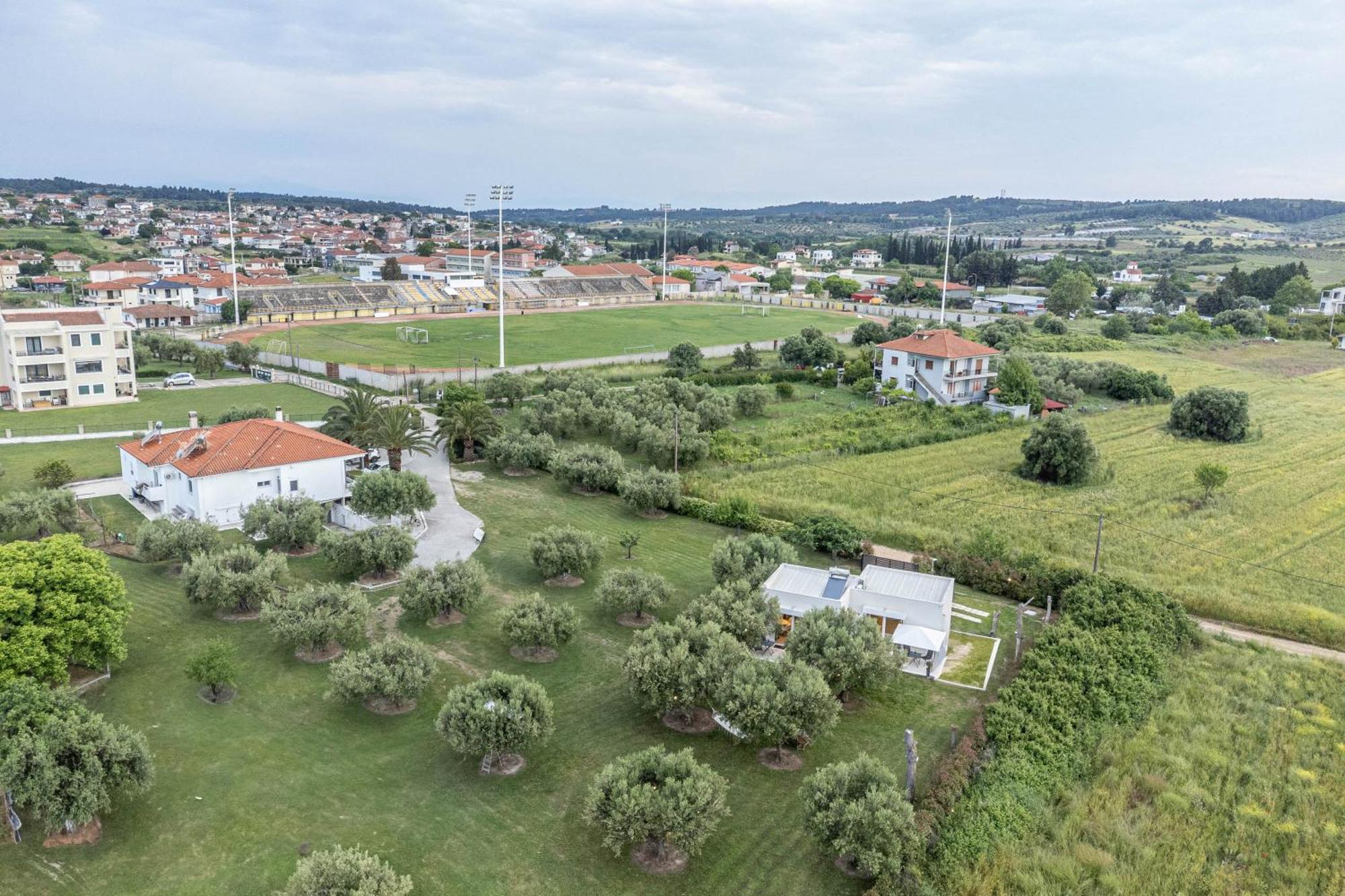 Mellagia Suites Kassandreia Buitenkant foto